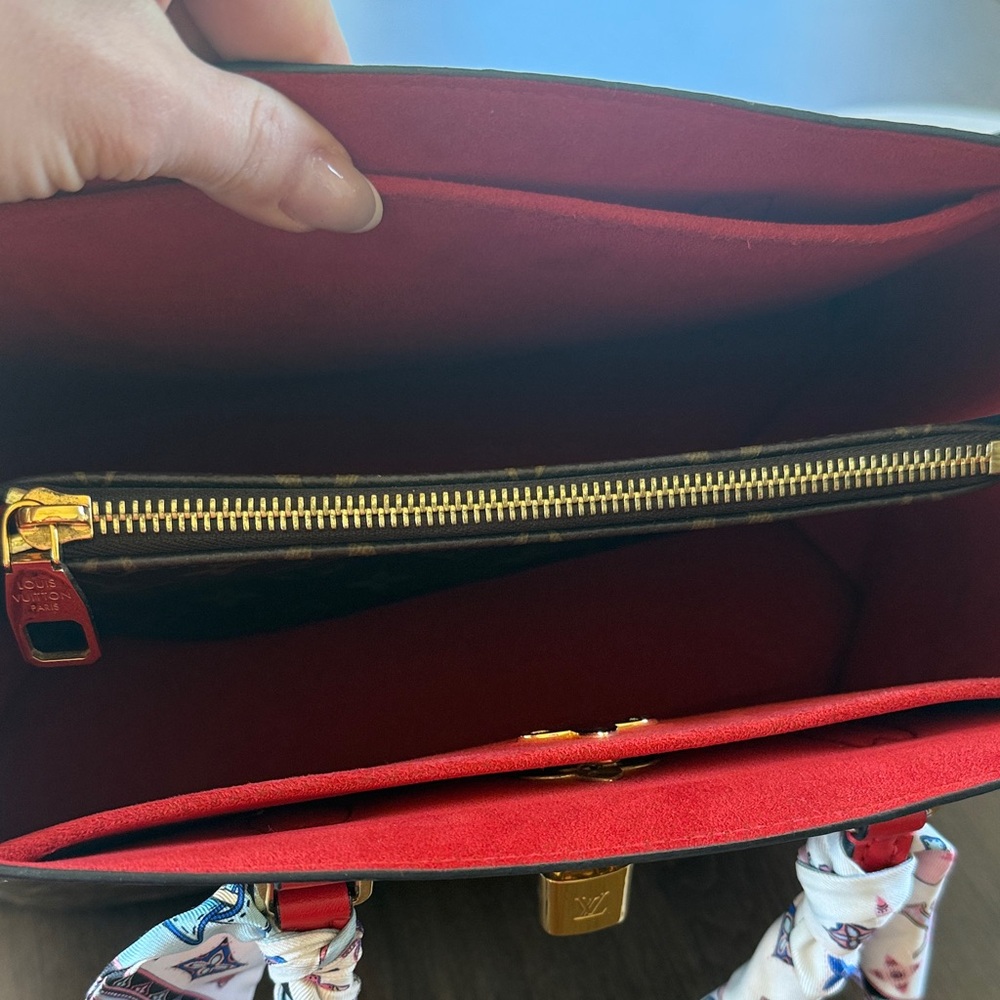 Louis Vuitton Brown Monogram Tote with Red Interior - Picture 3 of 7